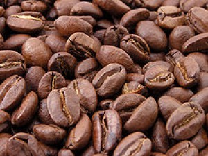 220px-roasted_coffee_beans.jpg